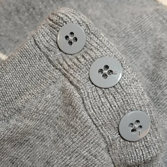 BANANA REPUBLIC Merino Wool Crew Neck Sweater S - EUC - Picture 4 of 7